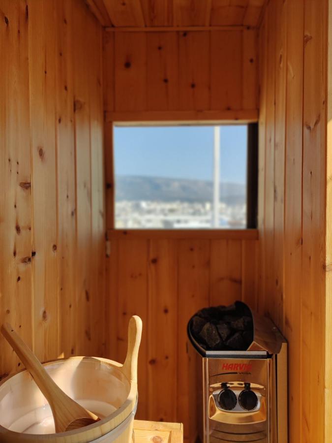 Unique Solar Penthouse With Jacuzzi And Sauna In Central Athen Exterior foto